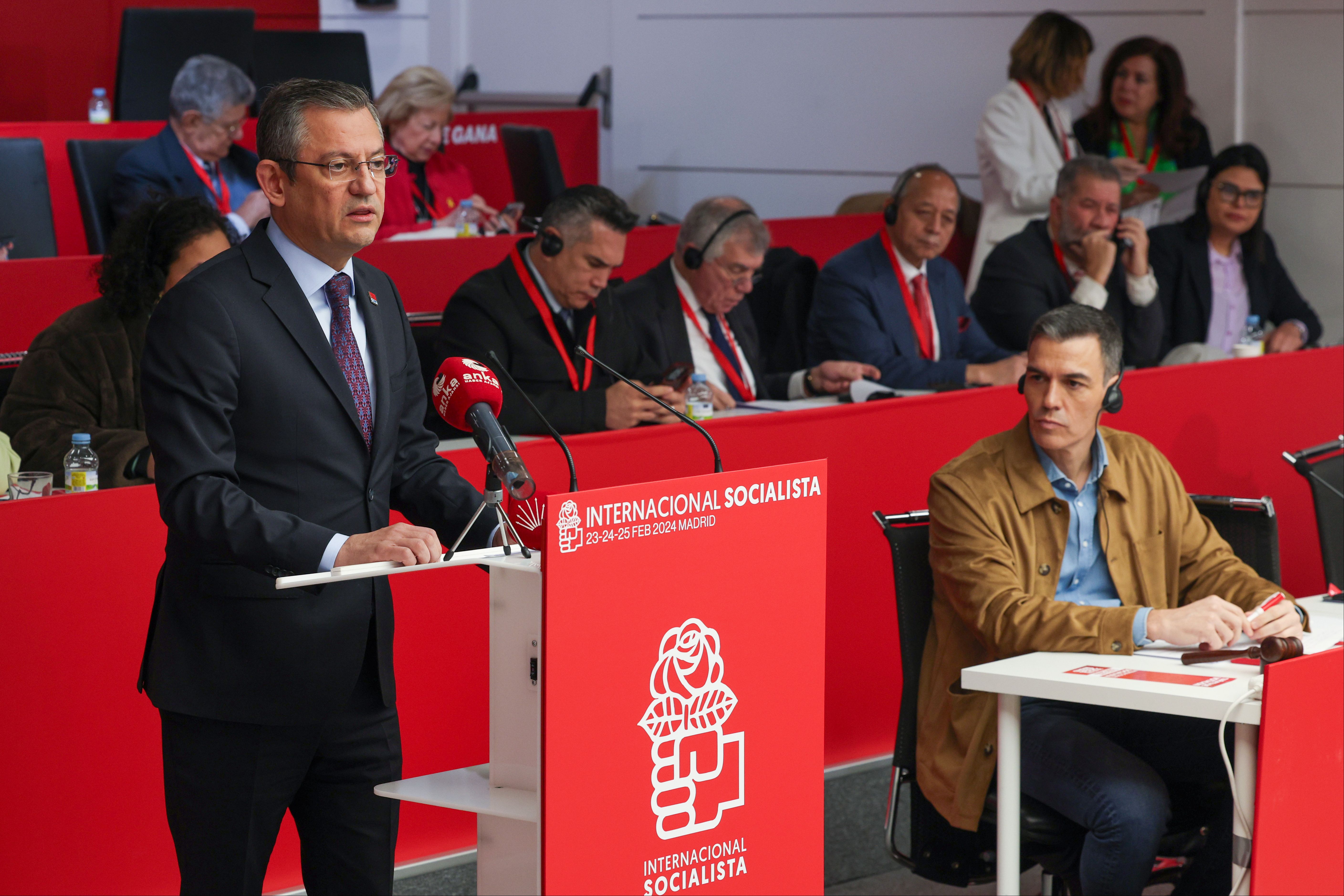 CHP lideri Özel'den Sosyalist Enternasyonal Konsey Toplantısı'nda Filistin vurgusu CHP lideri Özel'den Sosyalist Enternasyonal Konsey Toplantısı'nda Filistin vurgusu - 2. Resim