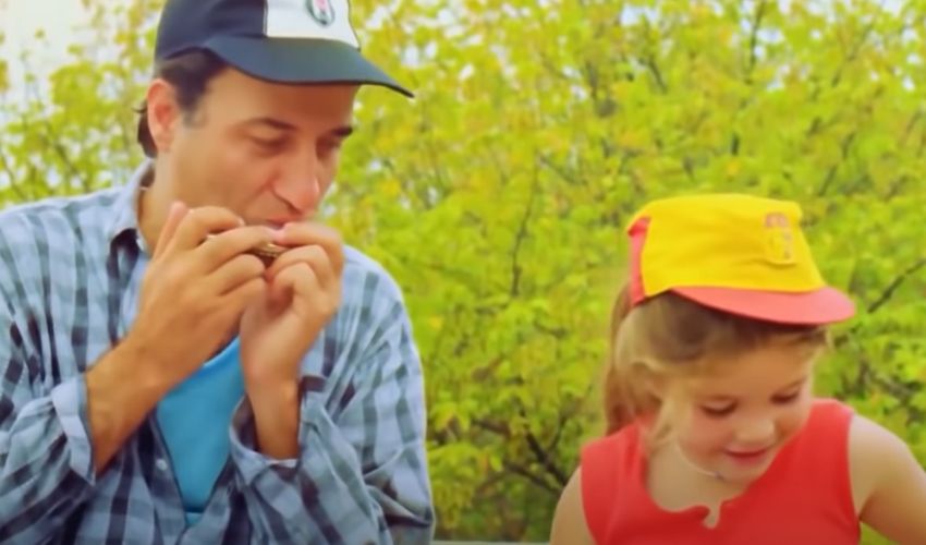 Kemal Sunal'ın Garip filmindeki Fatoş oyunculuğu bırakıp ortadan kayboldu! Bakın şimdi ne yapıyor Kemal Sunal'ın Garip filmindeki Fatoş oyunculuğu bırakıp ortadan kayboldu! Bakın şimdi ne yapıyor - 2. Resim