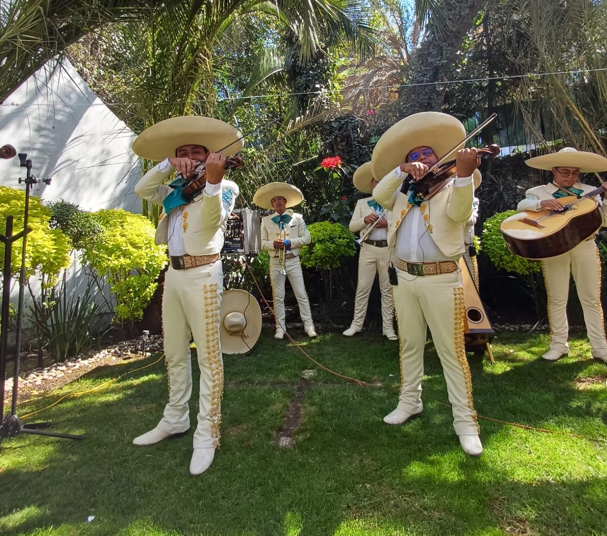 Meksikalı Mariachilerden İstiklal Marşı - 1. Resim