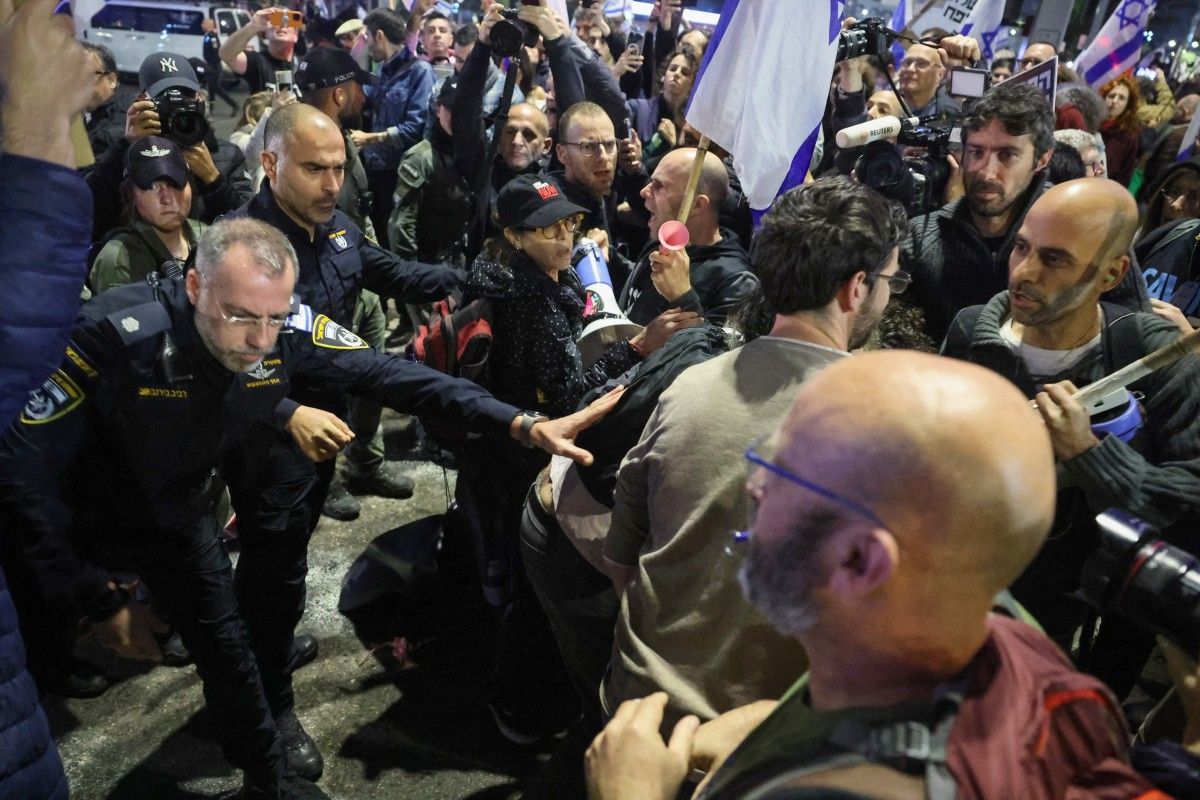 İsrail'de olaylar durulmuyor! Netanyahu'nun evinin önüne kadar geldiler - 4. Resim