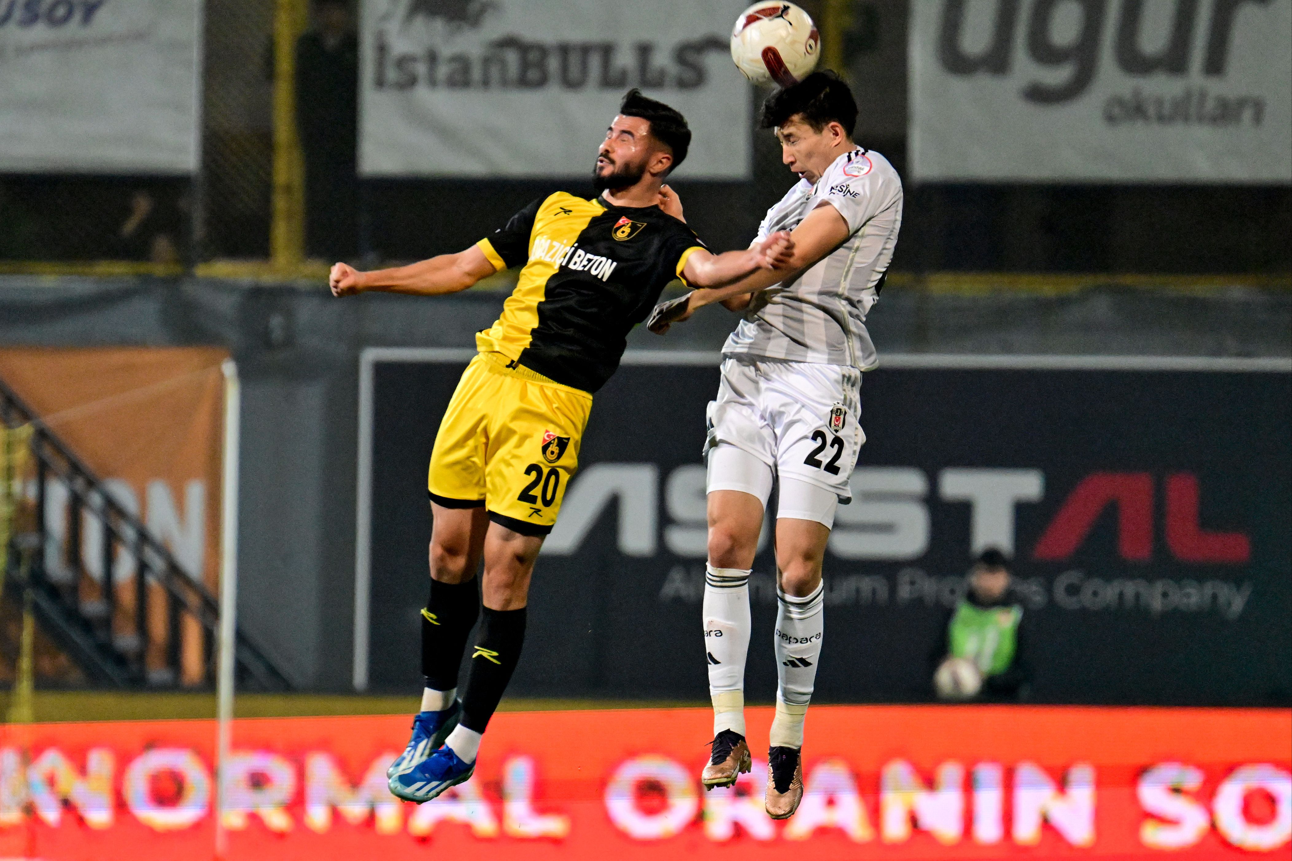 Kartal'a gençlik iksiri! Beşiktaş deplasmanda İstanbulspor'u devirdi Kartal'a gençlik iksiri! Beşiktaş deplasmanda İstanbulspor'u devirdi - 2. Resim