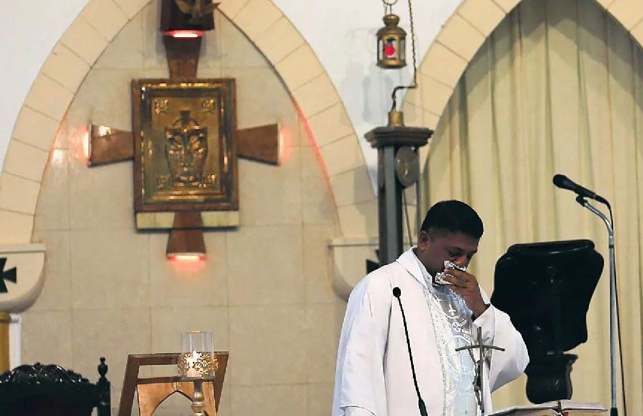 Pazar ayini sırasında kiliseye terör saldırısı! Burkina Faso’da en az 15 ölü, 2 yaralı Pazar ayini sırasında kiliseye terör saldırısı! Burkina Faso’da en az 15 ölü, 2 yaralı - 1. Resim