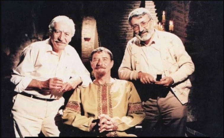 30 yıl sonra eşinin özel notlarıyla Tarık Buğra: Sanat bütün aşkıydı, bütün hayatını aldı! - 1. Resim