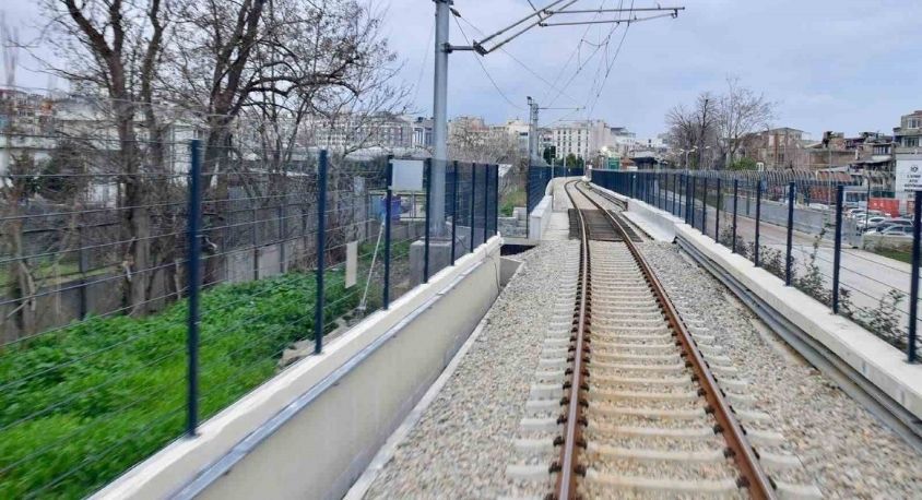 Bugün İstanbul'da trafiğe kapalı yollar hangileri, ne zaman açılacak? 26 Şubat trafiğe kapalı yollar - 1. Resim