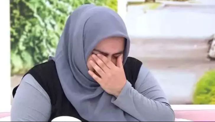 Esra Erol'a &ccedil;ıkan Sevil Albahan sosyal medyaya damga vurdu! Y&uuml;z&uuml;n&uuml; &ouml;z&uuml;r dileyerek a&ccedil;tı - 2. Resim