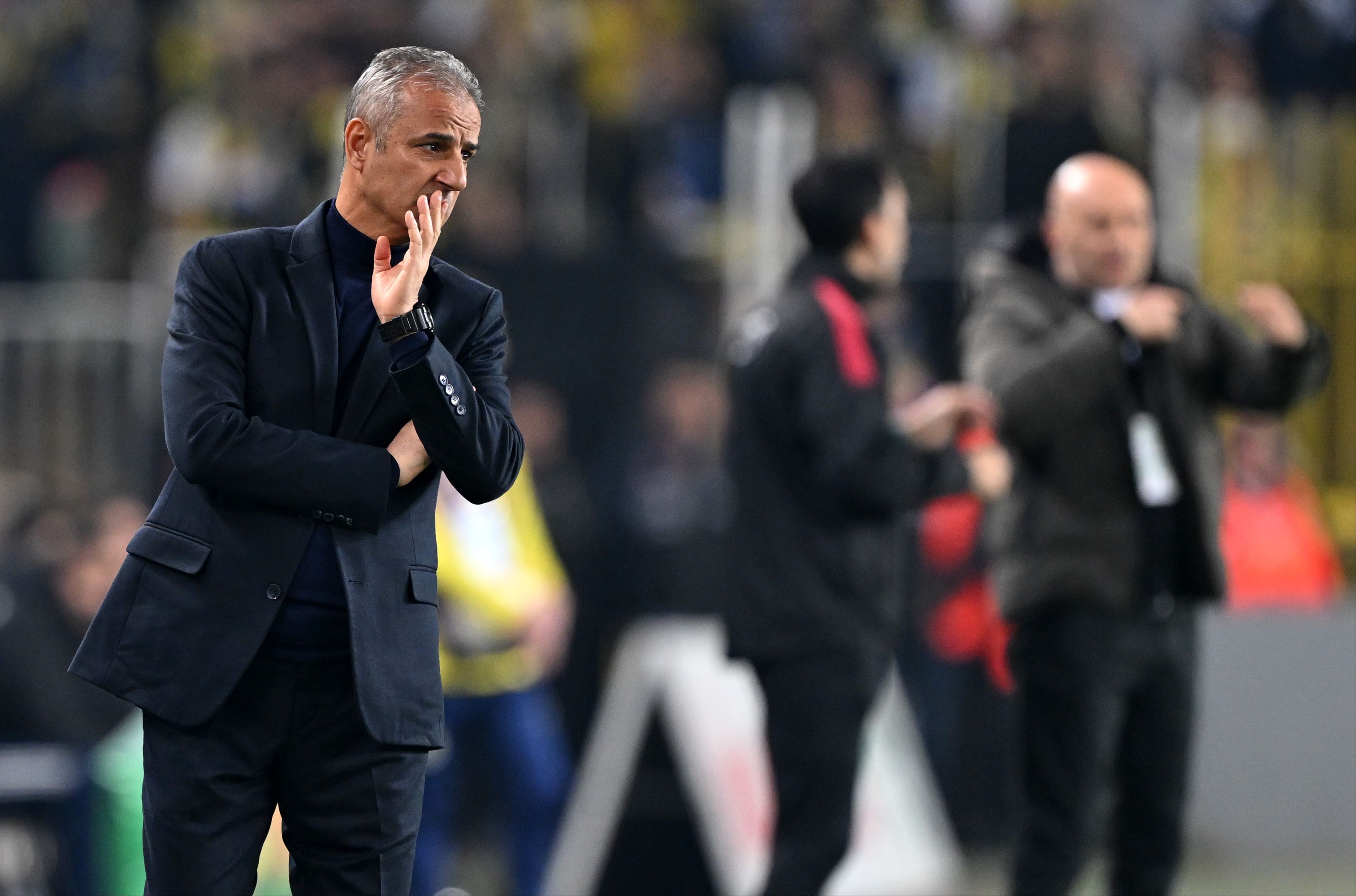 Fenerbahçe zirve yarışında ama şampiyon gibi oynamıyor Fenerbahçe zirve yarışında ama şampiyon gibi oynamıyor - 3. Resim