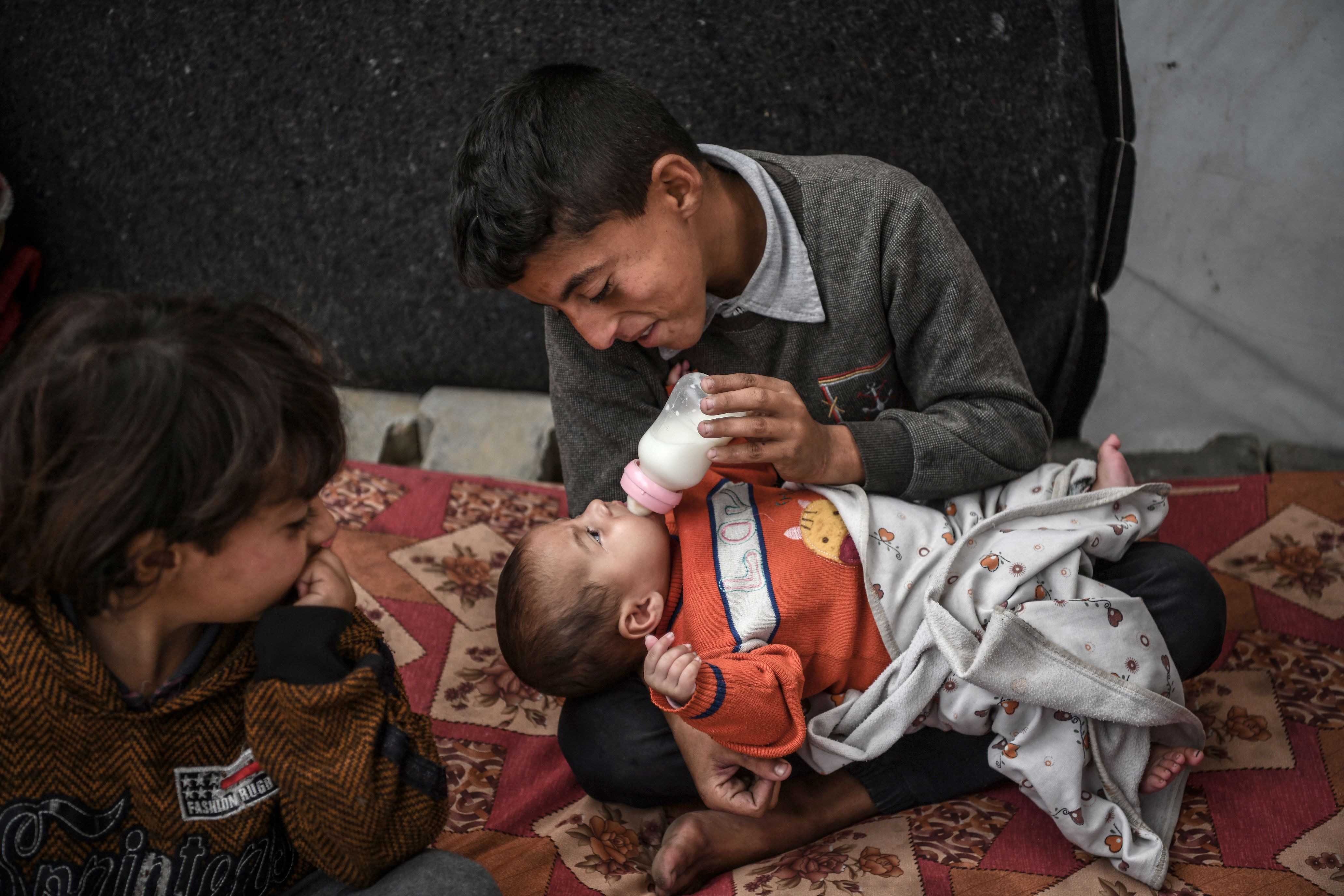 Gazze'de 'hayatta kalmanın' yükü de çocuklarda - 2. Resim