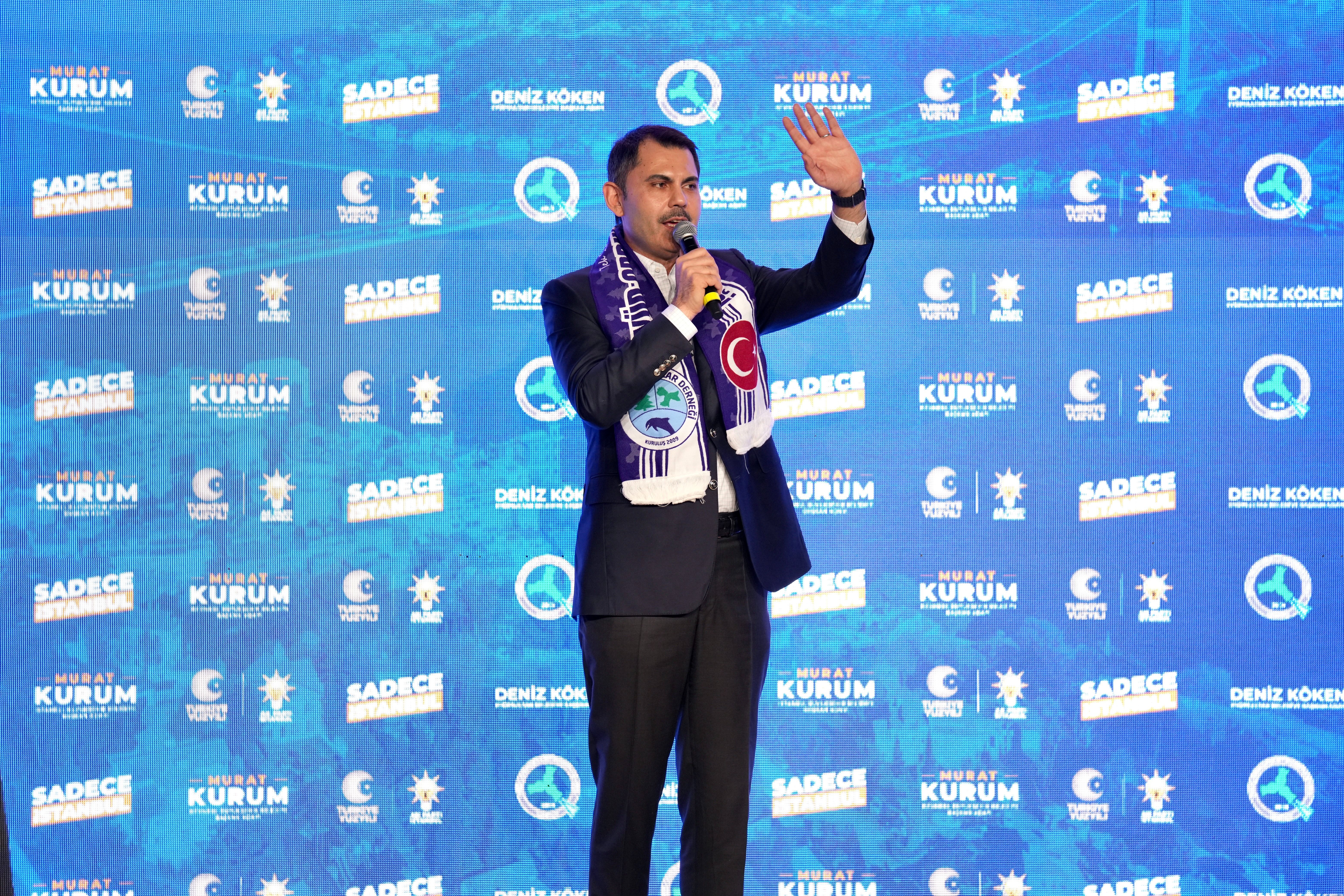 Murat Kurum'dan İmamoğlu'na: Siyasi hırsları uğruna, İstanbul’u pazarlık konusu haline getirdi Murat Kurum'dan İmamoğlu'na: Siyasi hırsları uğruna, İstanbul’u pazarlık konusu haline getirdi - 1. Resim