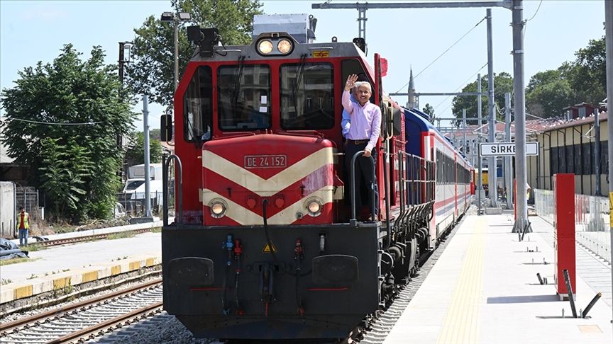 Sirkeci Kazlıçeşme hattı nereden nereye gidiyor, hangi duraklar? Sirkeci Kazlıçeşme hattı istasyonları Sirkeci Kazlıçeşme hattı nereden nereye gidiyor, hangi duraklar? Sirkeci Kazlıçeşme hattı istasyonları - 1. Resim