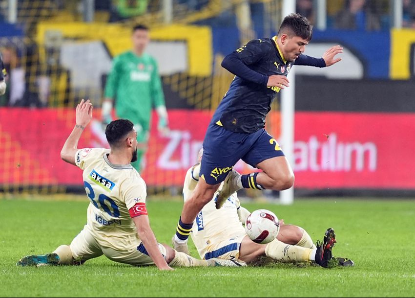 İsmail Kartal'ı Emre Belözoğlu değil Fatih Terim'in öğrencileri yıktı! - 3. Resim