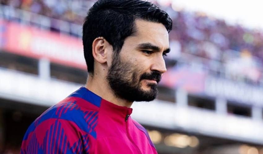 Okan Buruk istedi Dursun Özbek jetini kaldırdı! Galatasaray’dan yüzyılın transfer hamlesi: 33 milyon euroluk süper yıldız İstanbul’a geliyor Okan Buruk istedi Dursun Özbek jetini kaldırdı! Galatasaray’dan yüzyılın transfer hamlesi: 33 milyon euroluk süper yıldız İstanbul’a geliyor - 2. Resim