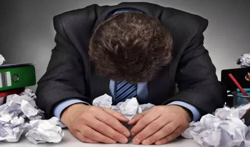 Dünyaca ünlü giyim devi iflasın eşiğinde! 150 mağazasında kepenkler indirildi, yüzlerce çalışan işsiz kaldı - 1. Resim