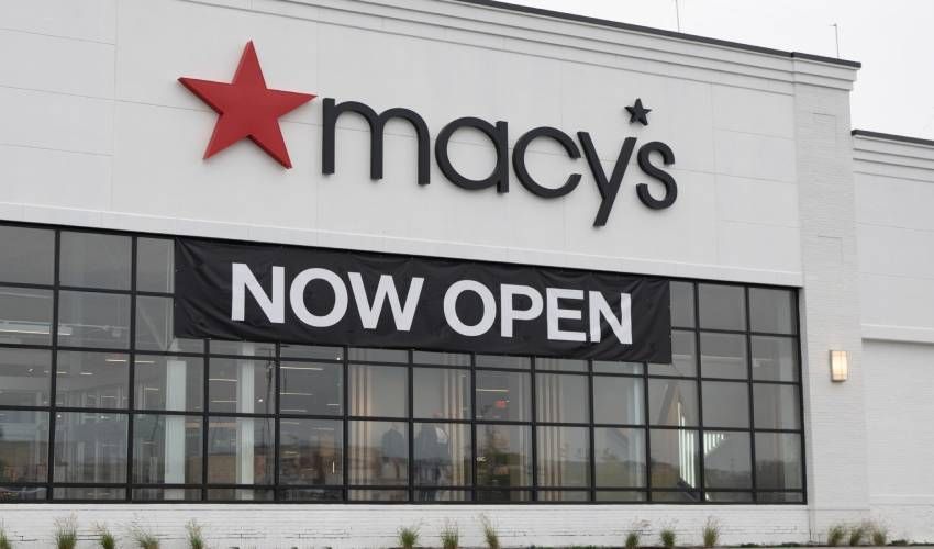 Dünyaca ünlü giyim devi iflasın eşiğinde! 150 mağazasında kepenkler indirildi, yüzlerce çalışan işsiz kaldı - 2. Resim