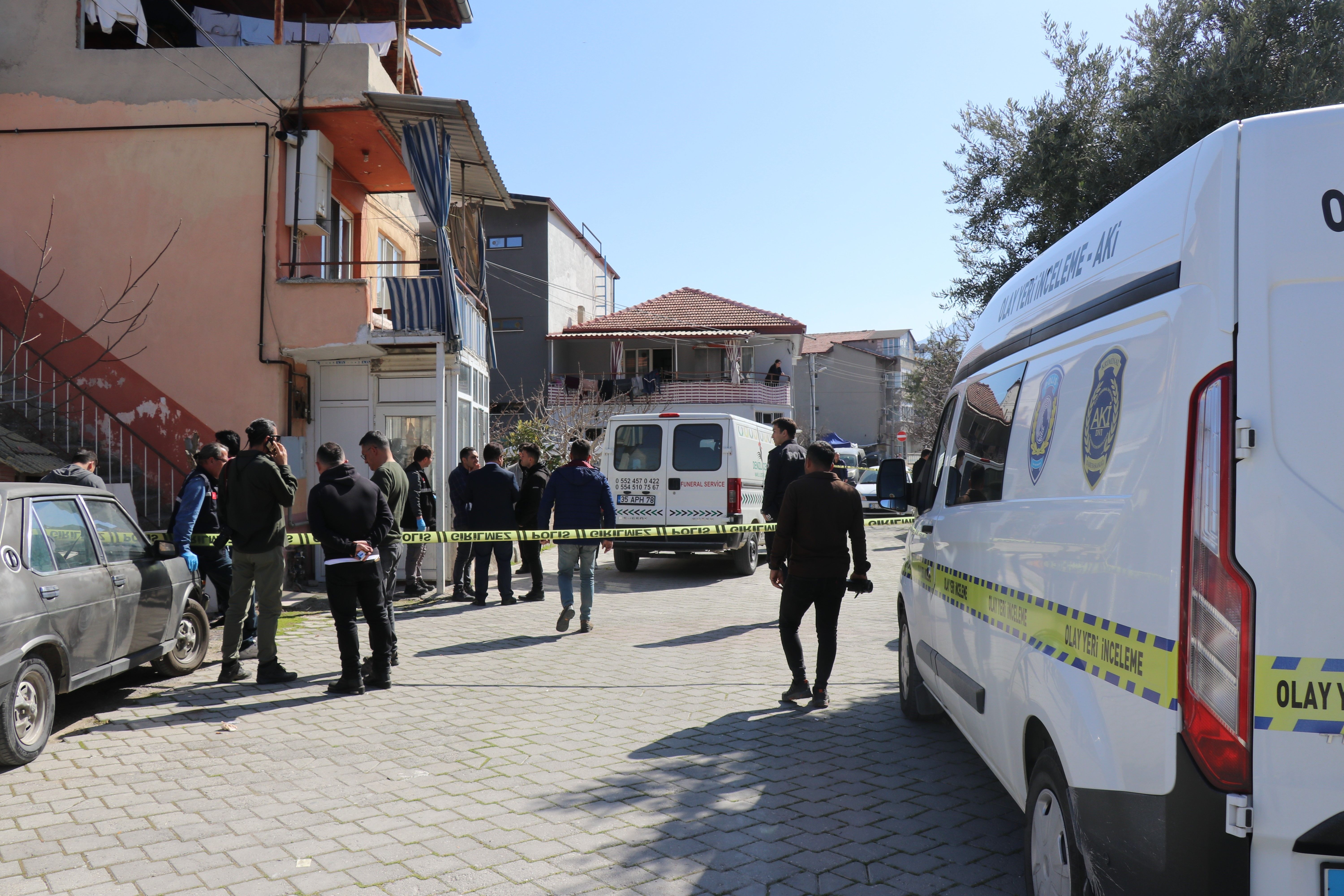 Kadın cinayeti bu kez Denizli'de... Nasım'ı çocuklarının gözü önünde katletti! - 2. Resim