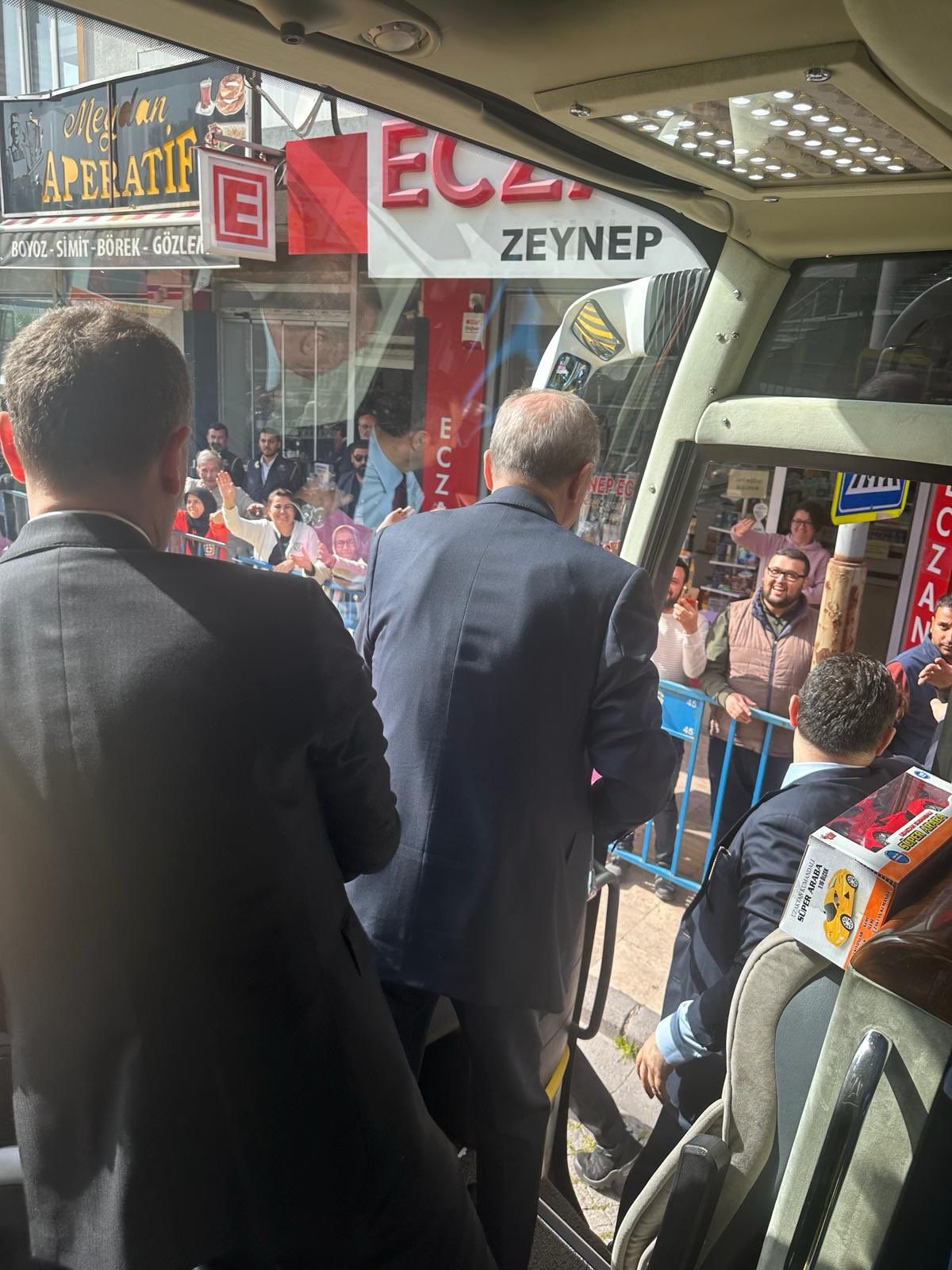 Cumhurbaşkanı Erdoğan'ın Aydın programına Süleyman Soylu da katıldı Cumhurbaşkanı Erdoğan'ın Aydın programına Süleyman Soylu da katıldı - 1. Resim