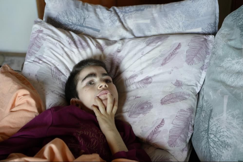 Doktorlar '15 yaşını g&ouml;remez' dedi, &ouml;ğretmen baba kızını tedavi etti! - 2. Resim