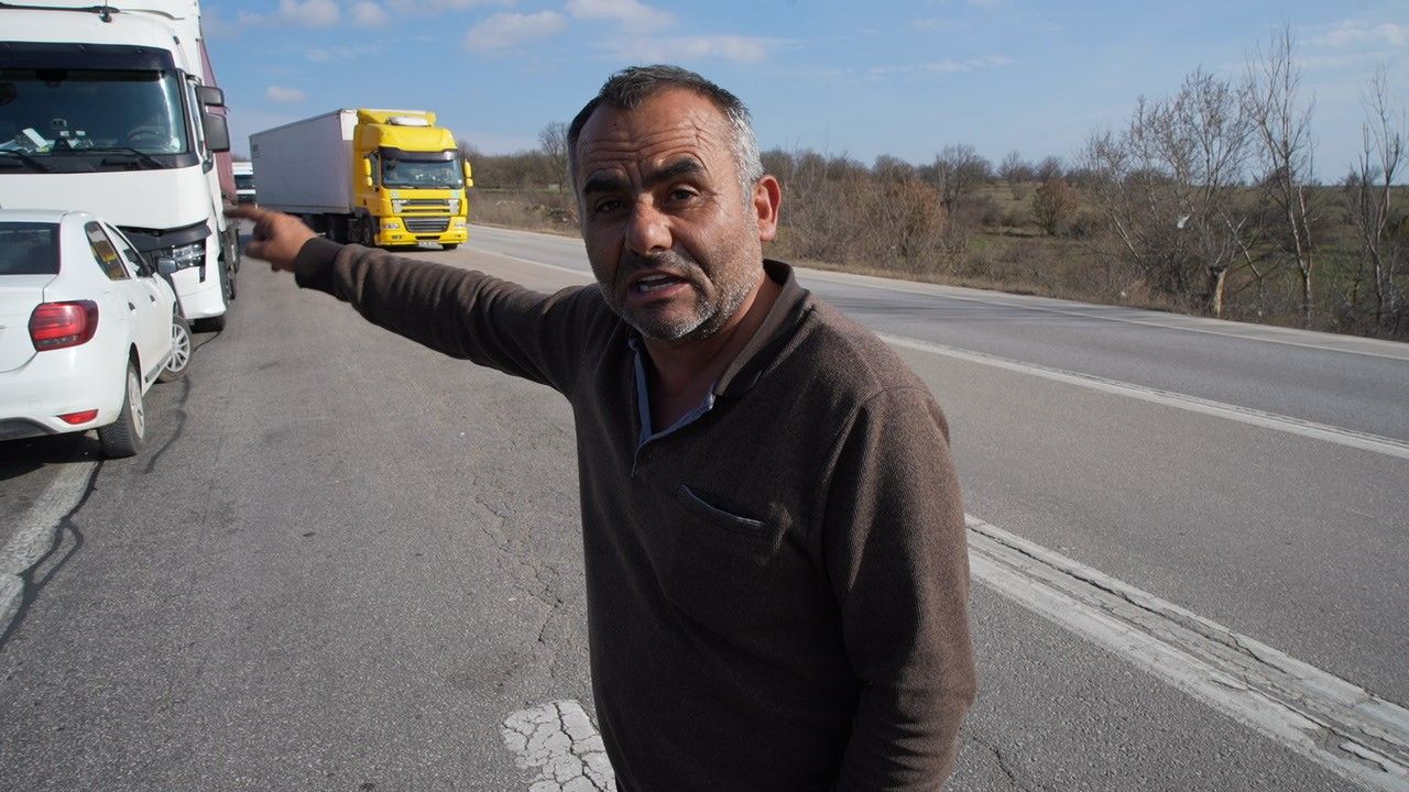 Polislerin alkollü sürücüyle imtihanı! 'Seninle işim yok benim, kralı, hakimi, savcısı gelsin' Polislerin alkollü sürücüyle imtihanı! 'Seninle işim yok benim, kralı, hakimi, savcısı gelsin' - 2. Resim
