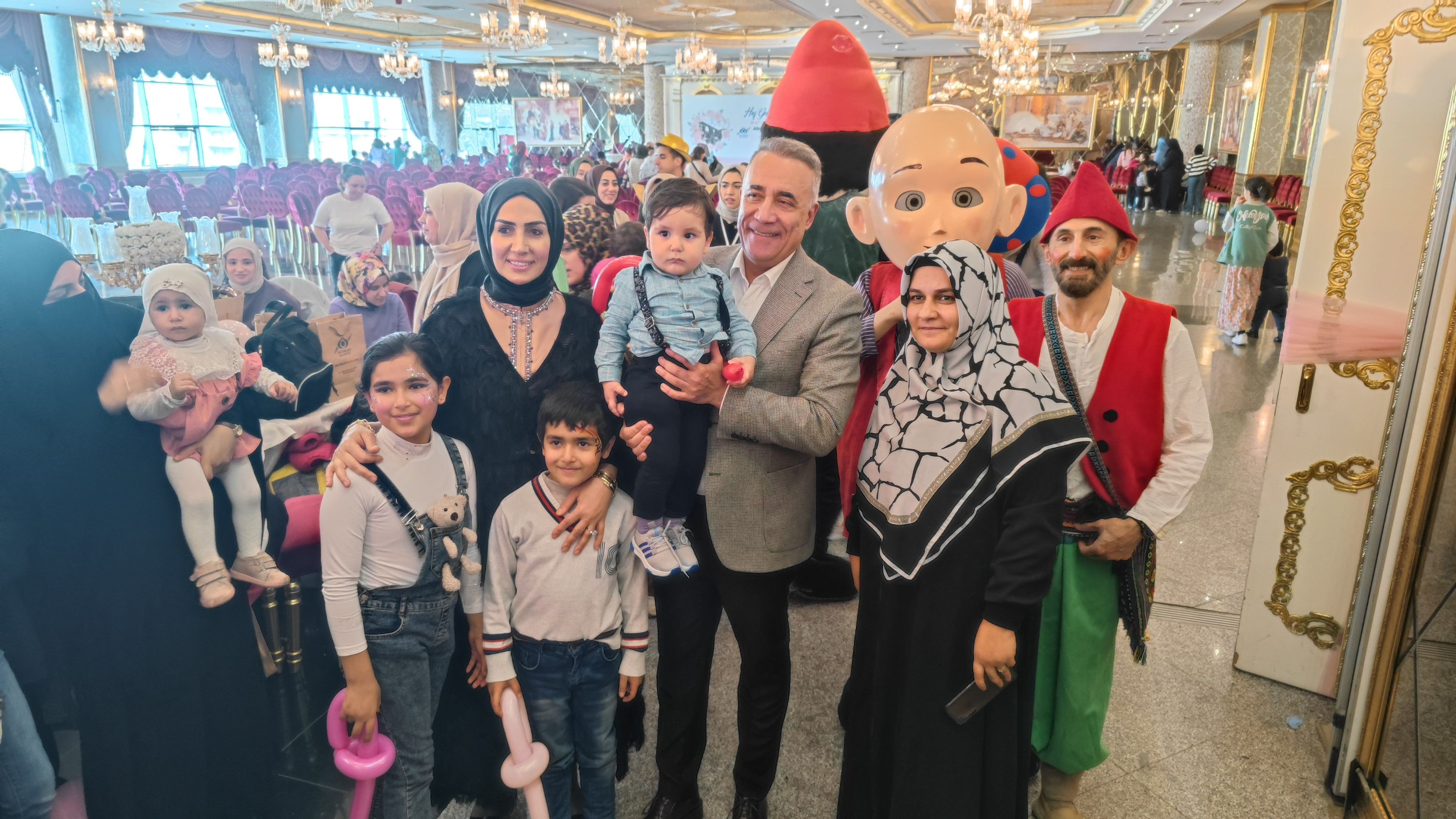 Sultangazi Belediyesi'nden 'baby shower' etkinliği! 300 anneye hediye verildi - 5. Resim