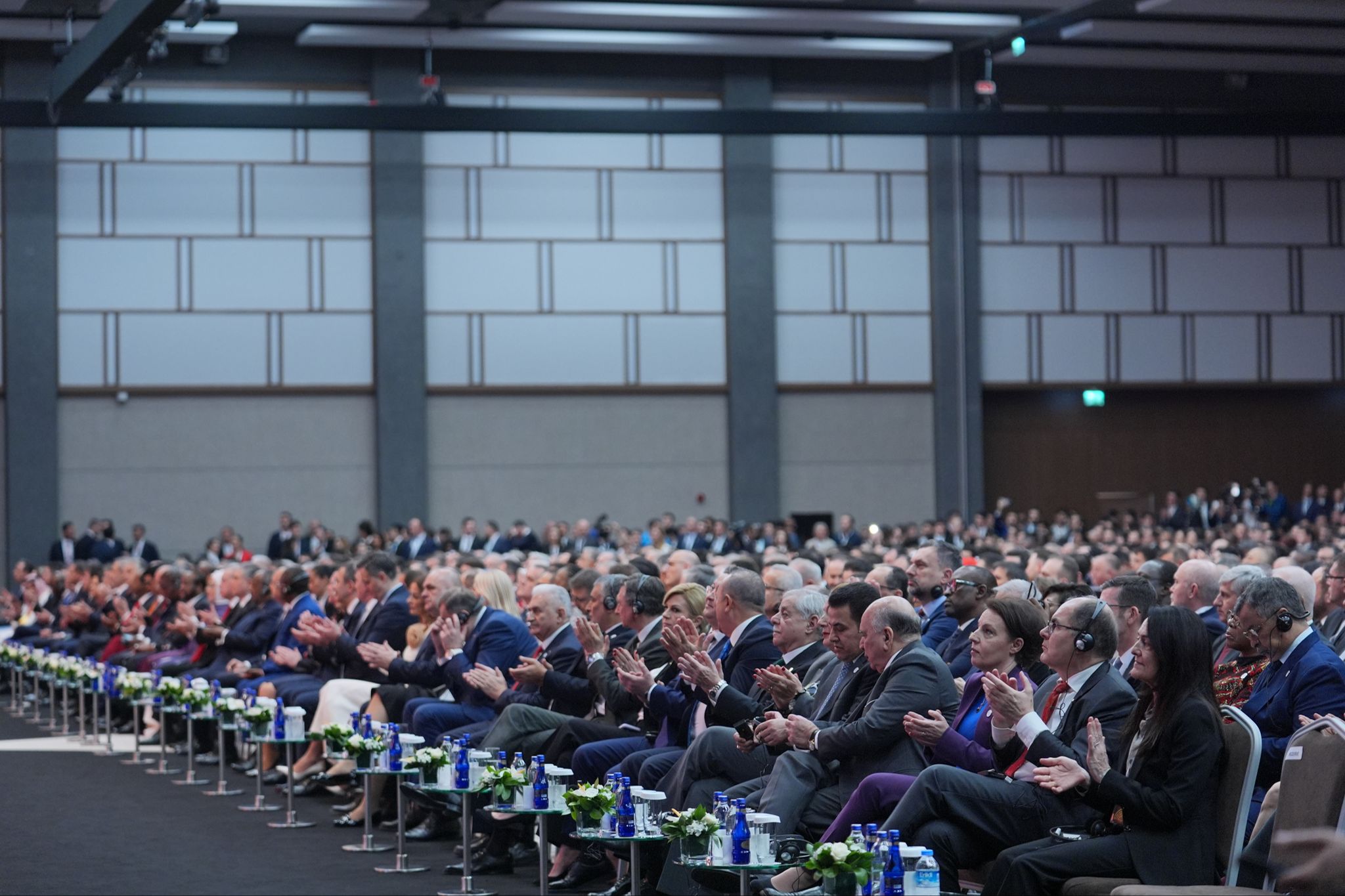 Cumhurbaşkanı Erdoğan, Antalya Diplomasi Forumu’nda: Rahatsız da olsalar doğruyu söyleyeceğiz - 1. Resim