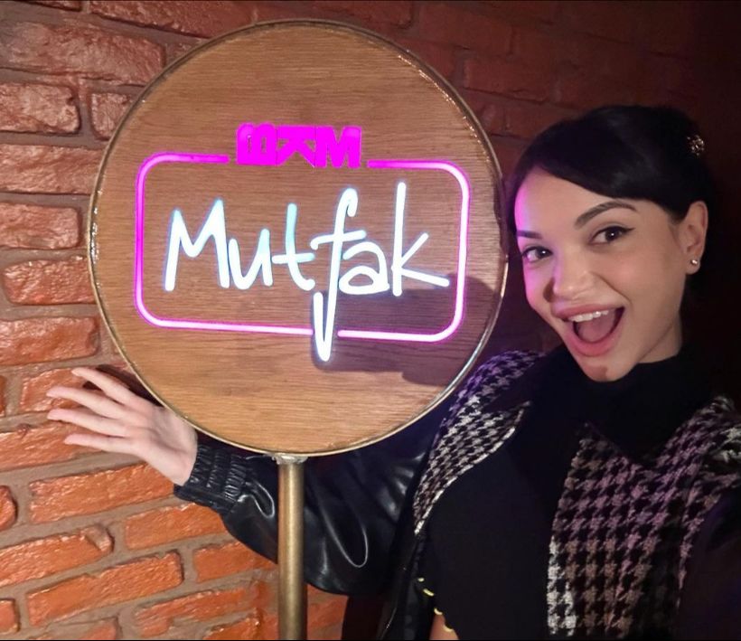 İnci Taneleri dizisinde Doktor Elif'in 31 yaşındaki İrem Çıray olduğu öğrenildi - 2. Resim