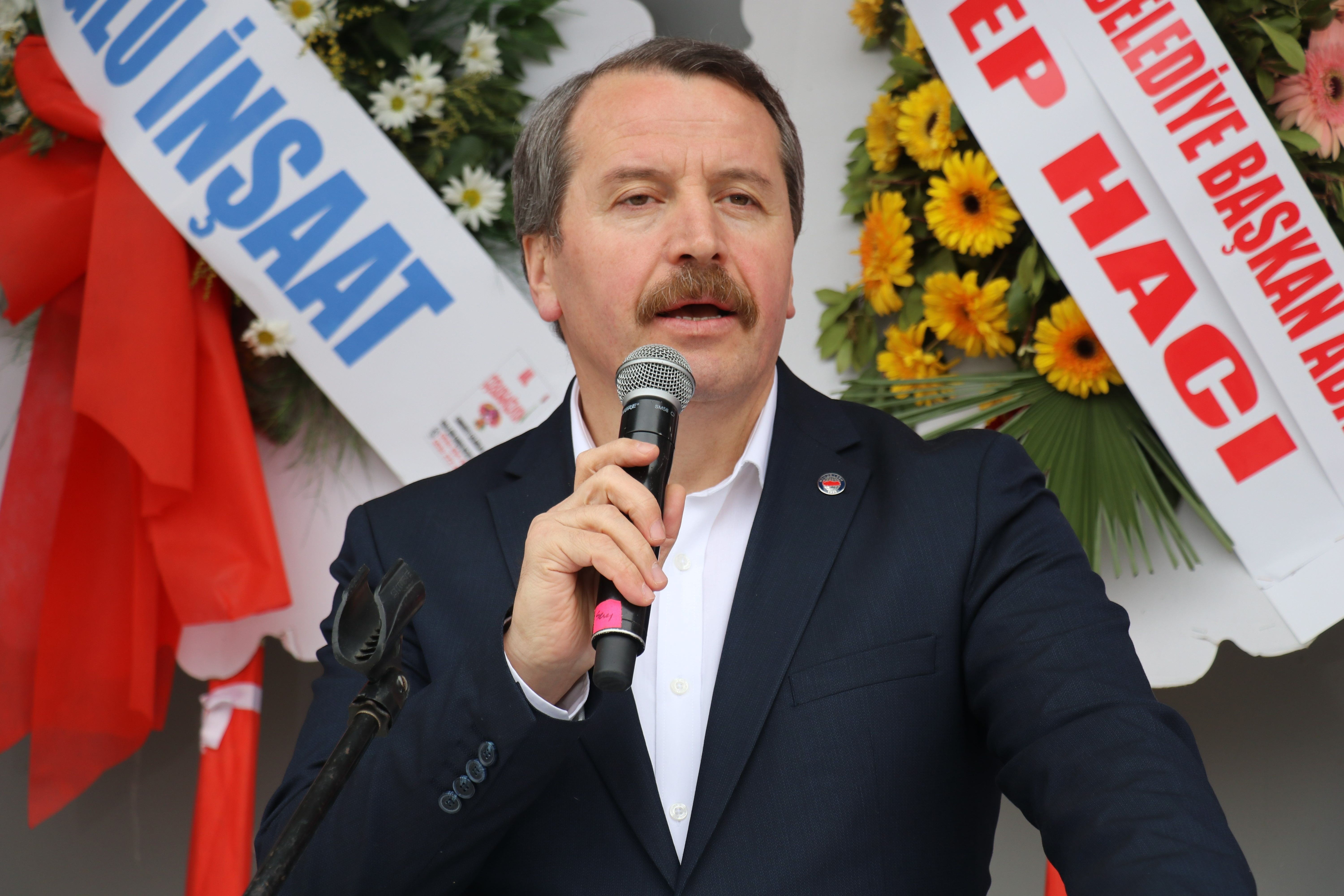 Memur-Sen Genel Başkanı Yalçın: Mart'ın sonunda kara kış yaşattılar bize Memur-Sen Genel Başkanı Yalçın: Mart'ın sonunda kara kış yaşattılar bize - 1. Resim
