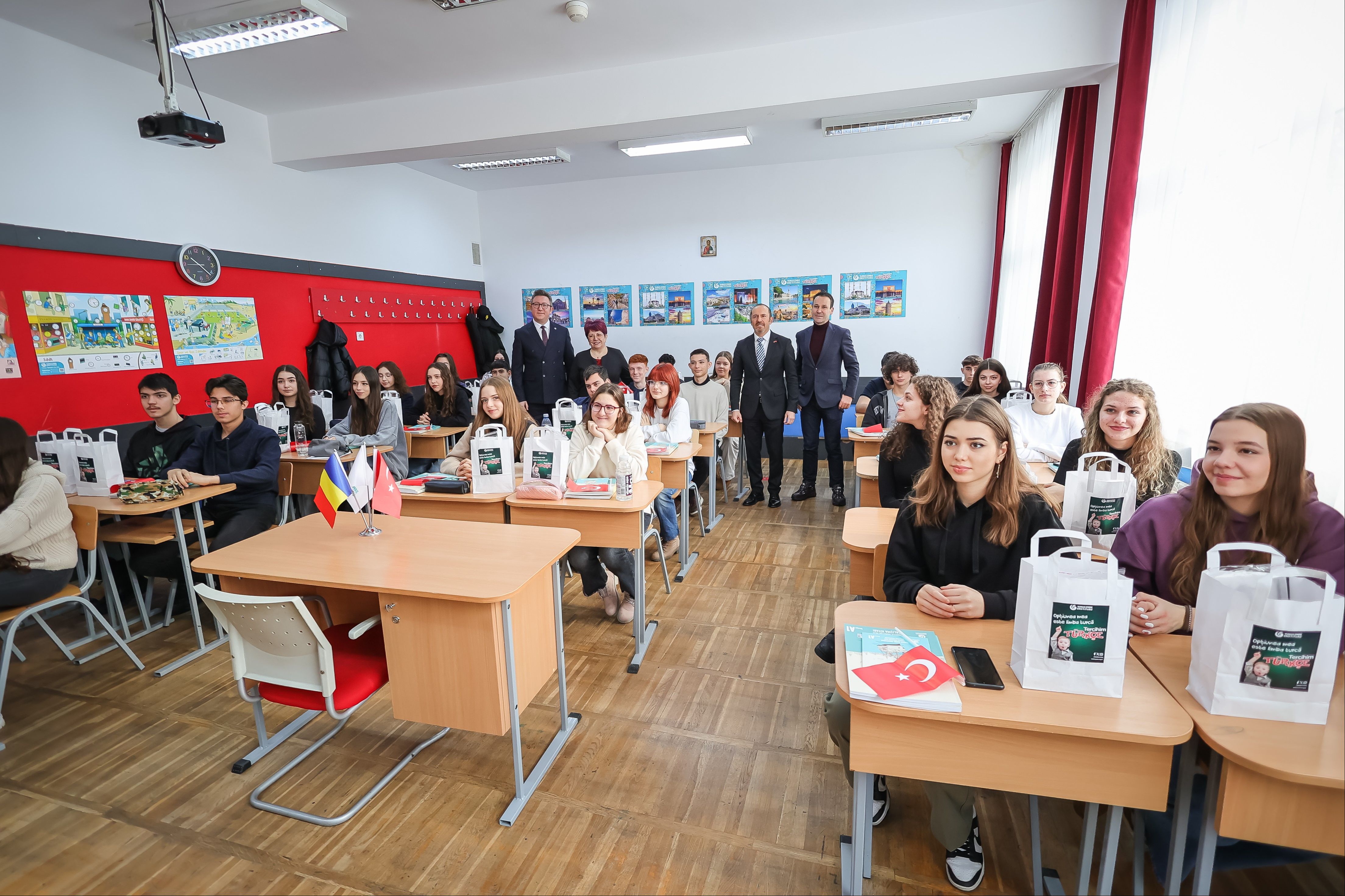 “Tercihim Türkçe Projesi” ile Türkçe Romanya’da seçmeli ders oldu - 2. Resim