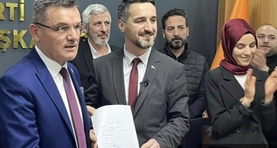 Yerel seçimlere 1 ay kala fıkra gibi olay! İki belediye başkan adayı kendilerine oy atamayacak Yerel seçimlere 1 ay kala fıkra gibi olay! İki belediye başkan adayı kendilerine oy atamayacak - 2. Resim
