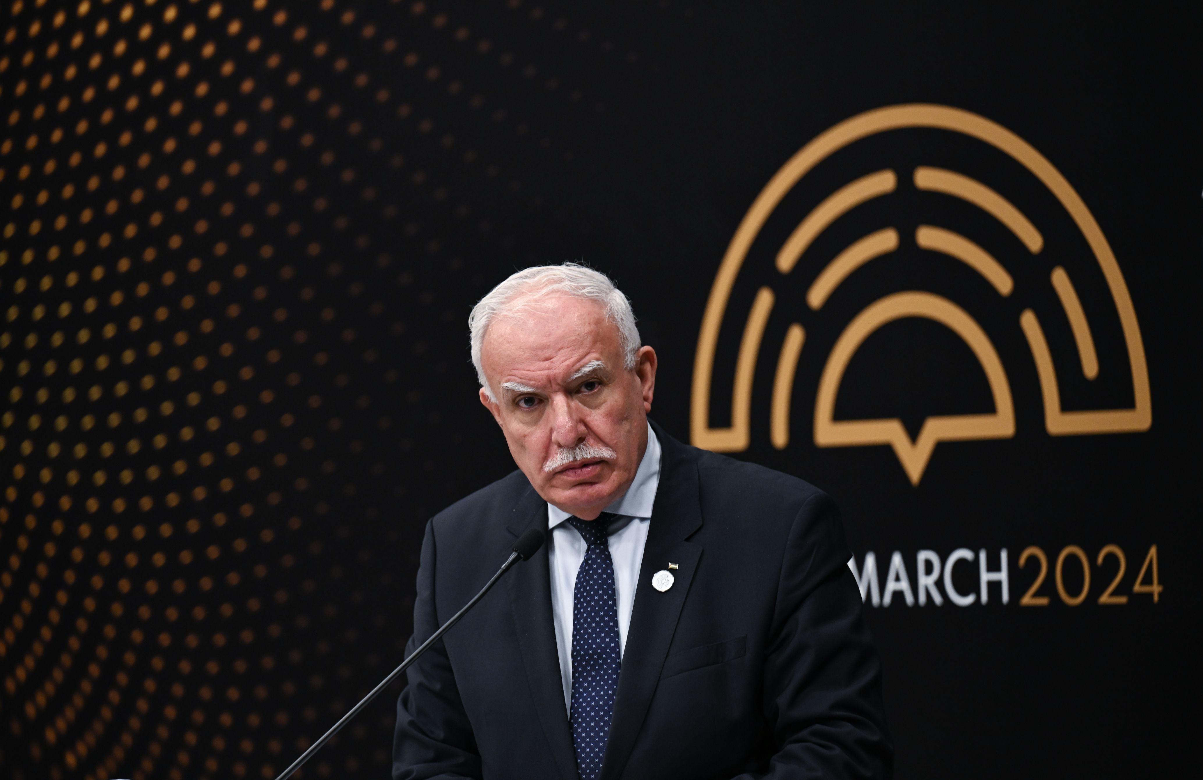 Filistin Devlet Başkanı Mahmud Abbas, salı günü Ankara'ya gelecek Filistin Devlet Başkanı Mahmud Abbas, salı günü Ankara'ya gelecek - 1. Resim