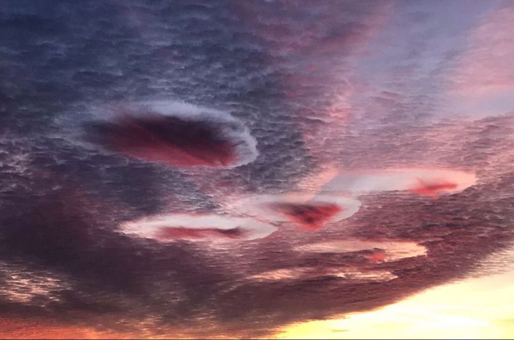 NASA'nın uydusu keşfetti! Gökyüzünde 'ürkütücü delikler' - 3. Resim