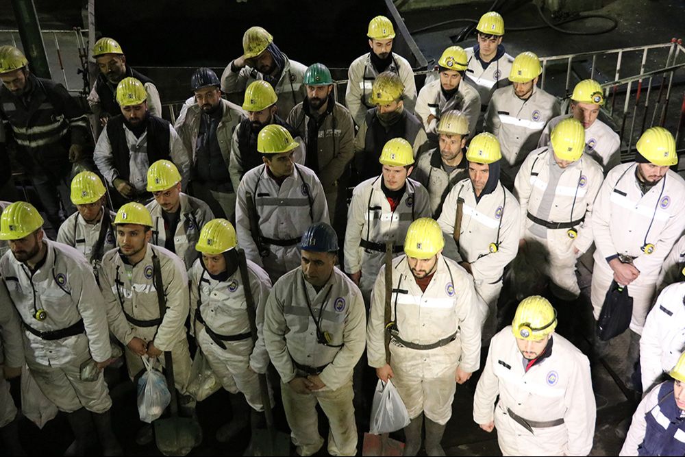 32 senelik acı! Grizu faciasında hayatını kaybeden 263 madenci dualarla anıldı - 2. Resim