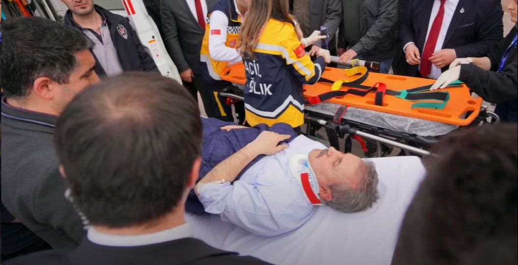 BBP lideri Destici trafik kazası geçirdi! BBP lideri Destici trafik kazası geçirdi! - 3. Resim