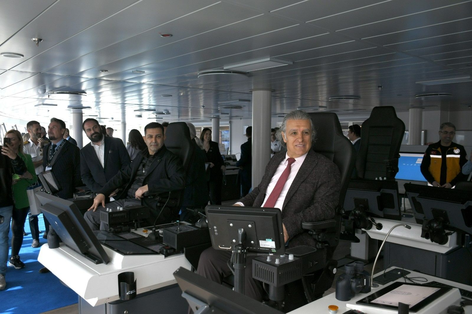 Dünyanın en büyük kruvaziyer gemisi Türkiye'ye ilk seferini yaptı - 1. Resim