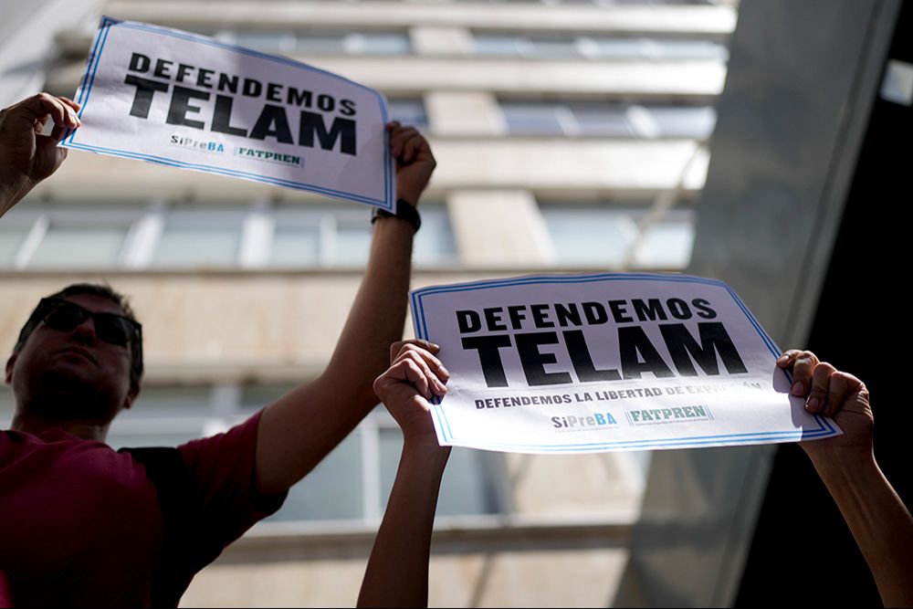 Arjantin Başkanı kemer sıkmak için devletin haber ajansı Telam'ı kapattı, ortalık karıştı! Arjantin Başkanı kemer sıkmak için devletin haber ajansı Telam'ı kapattı, ortalık karıştı! - 4. Resim