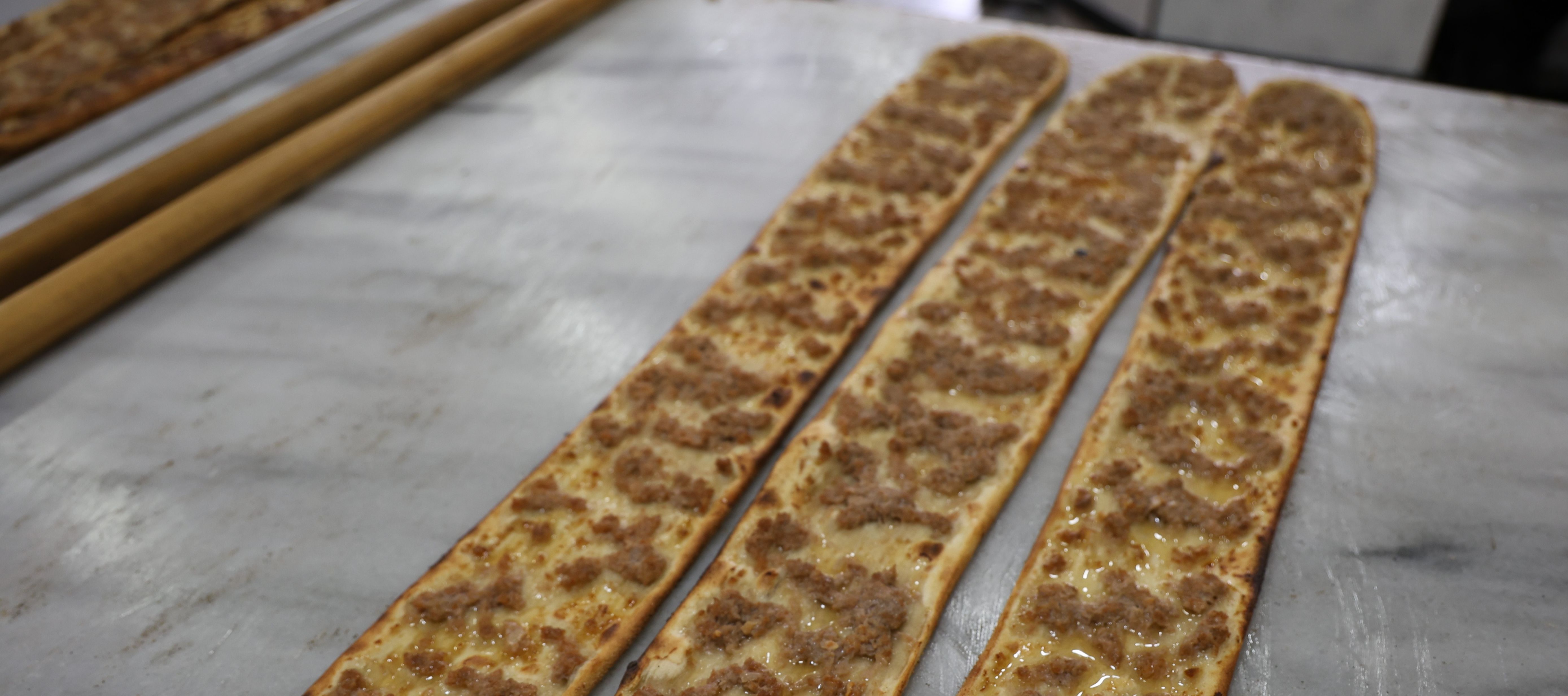 Baklava, kebap, dolma derken Yunanistan etli ekmeğe de göz dikti! Sivaslılar anında cevap verdi Baklava, kebap, dolma derken Yunanistan etli ekmeğe de göz dikti! Sivaslılar anında cevap verdi - 1. Resim