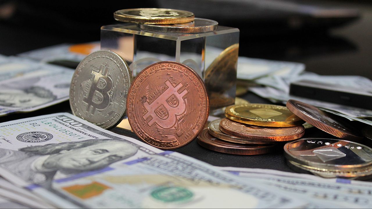 Bitcoin uzman yorumları! 5 Mart 2024 Bitcoin fiyatında hareketlilik yaşanıyor