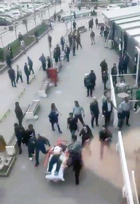 Denizli'de acil servis kafeteryasını taramışlardı: Korkunç saldırıda yeni gelişme Denizli'de acil servis kafeteryasını taramışlardı: Dehşetin yaşandığı olayda yeni gelişme - 1. Resim