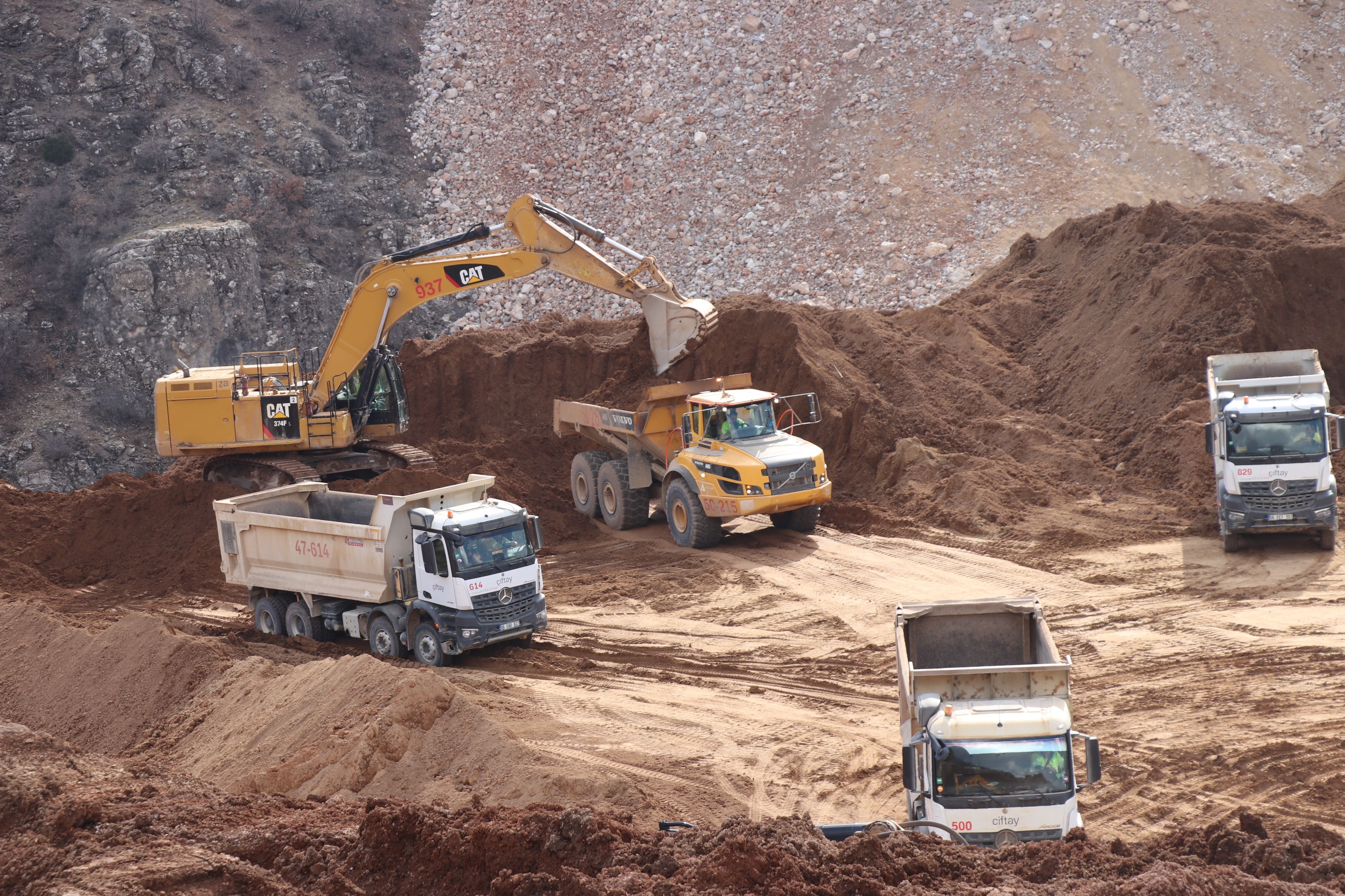 İliç'teki maden faciasıyla ilgili yeni açıklama geldi: Baraj suyuna siyanür karıştı mı? İliç'teki maden faciasıyla ilgili yeni açıklama geldi: Baraj suyuna siyanür karıştı mı? - 4. Resim