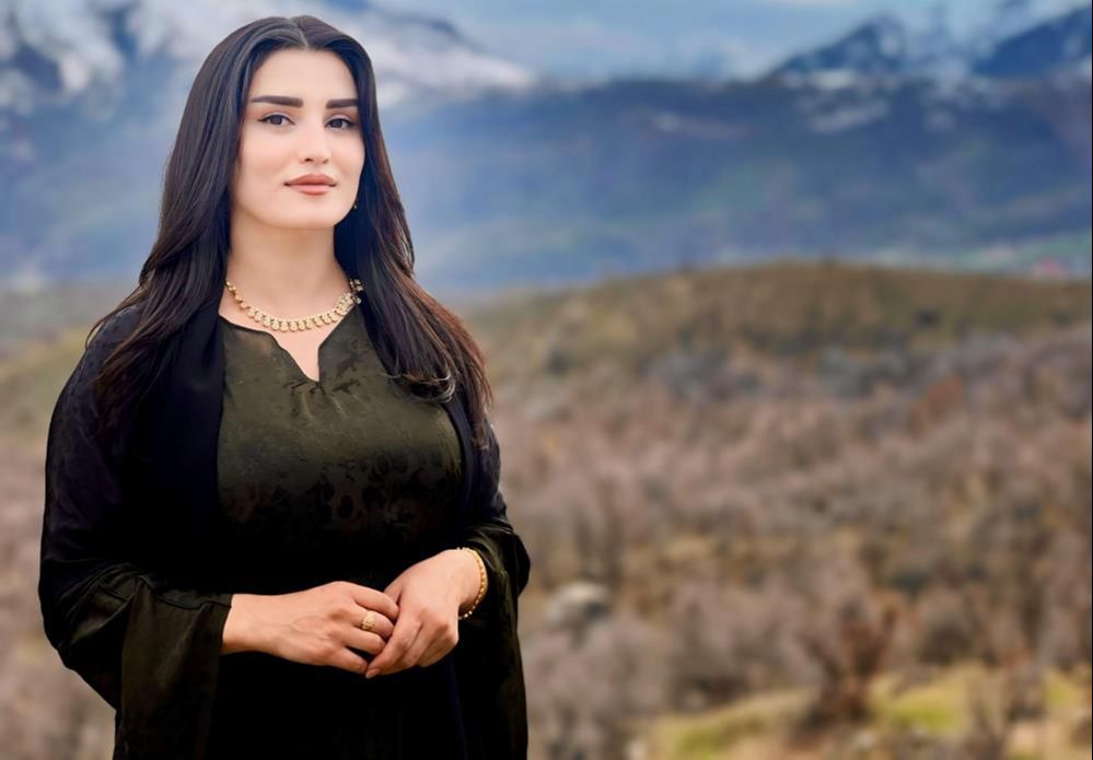 'Kötü yorumların önemi yok' dedi adaylığını duyurdu! Sosyal medyada viral oldu 'Kötü yorumların önemi yok' dedi adaylığını duyurdu! Sosyal medyada viral oldu - 1. Resim