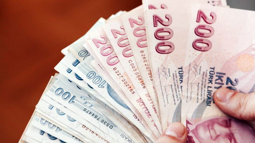 Patron çıldırdı! Ahmet Yüce, tüm işçilerine 29 maaş ikramiye verdi  Patron çıldırdı! Ahmet Yüce, tüm işçilerine 29 maaş ikramiye verdi  - 1. Resim