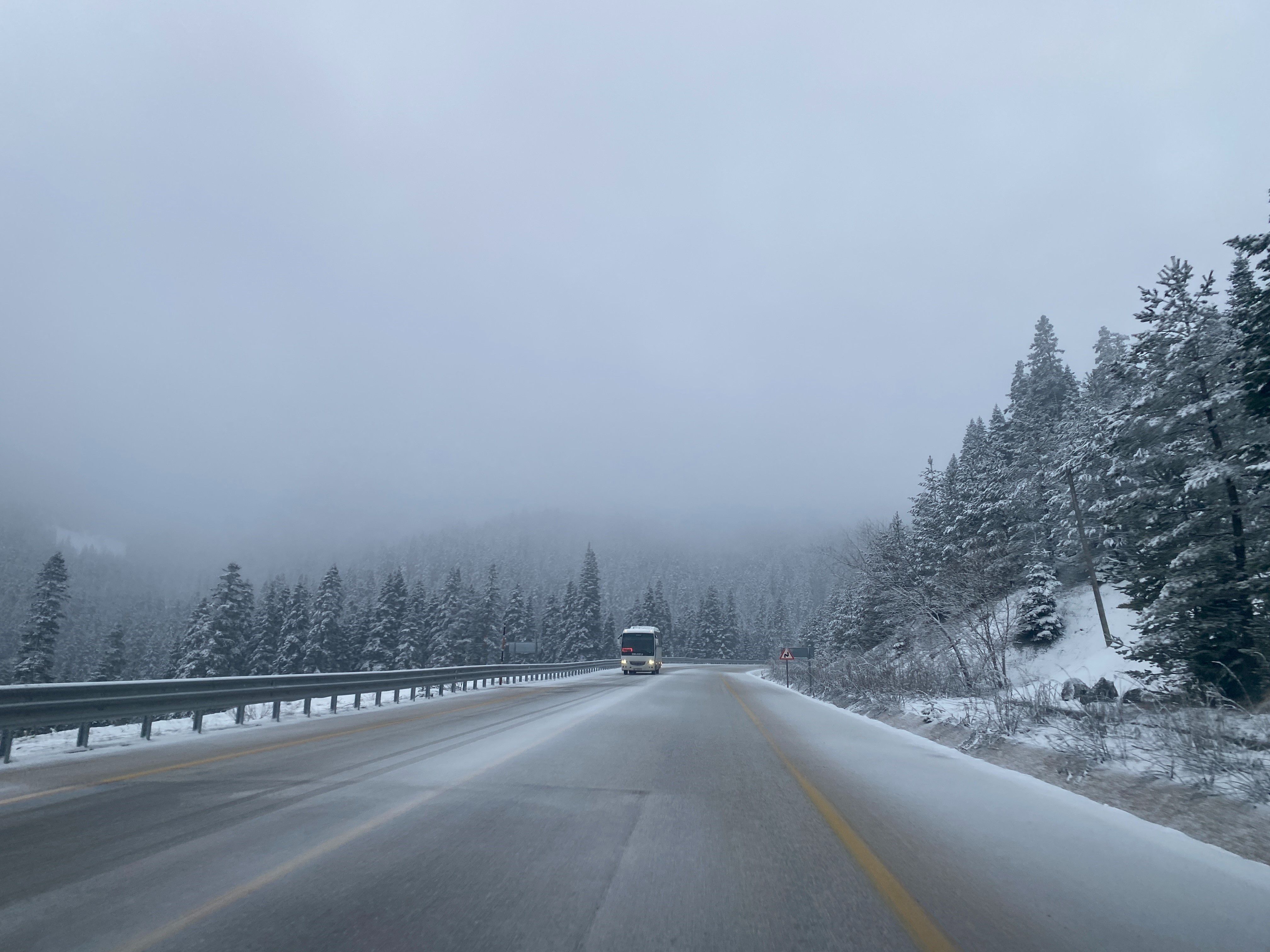 Bahar havasına girenlere kötü haber... Meteoroloji uzmanı tarih verip duyurdu! Diz boyu kar geliyor Bahar havasına girenlere kötü haber! Diz boyu kar geliyor... - 3. Resim