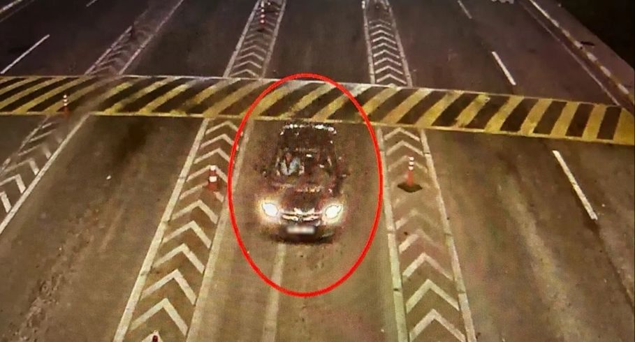 Yazar Eylem Tok ve oğlu Mısır'a kaçtı! Yakalama kararı çıkarıldı Yazar Eylem Tok ve oğlu Mısır'a kaçtı! Yakalama kararı çıkarıldı - 1. Resim