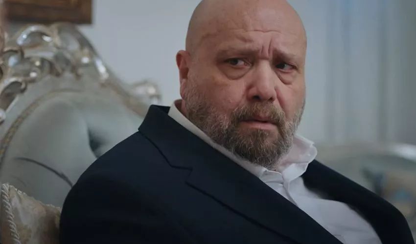 Kızılcık Şerbeti’nin Apo'sunun 3. ameliyatını olduğu açıklandı - 2. Resim