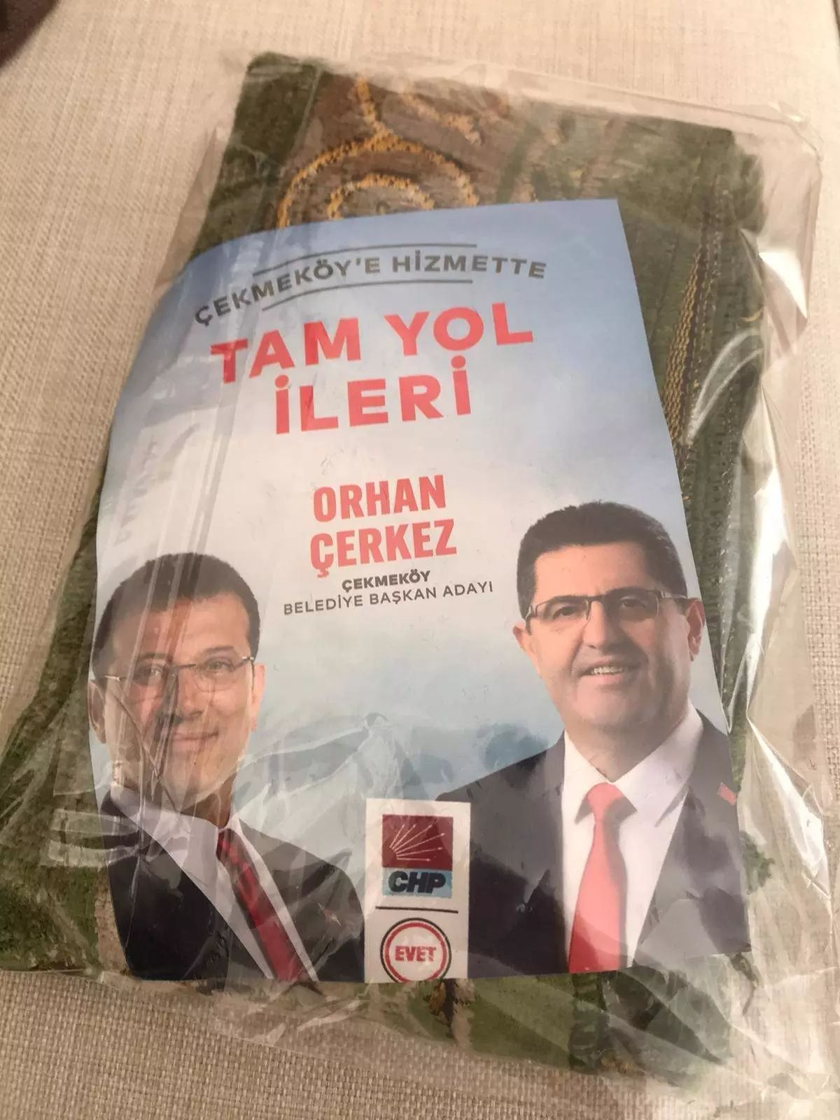 Oy için her yolu deniyorlar! CHP'den seçmene seccade ve zikirmatik - 1. Resim