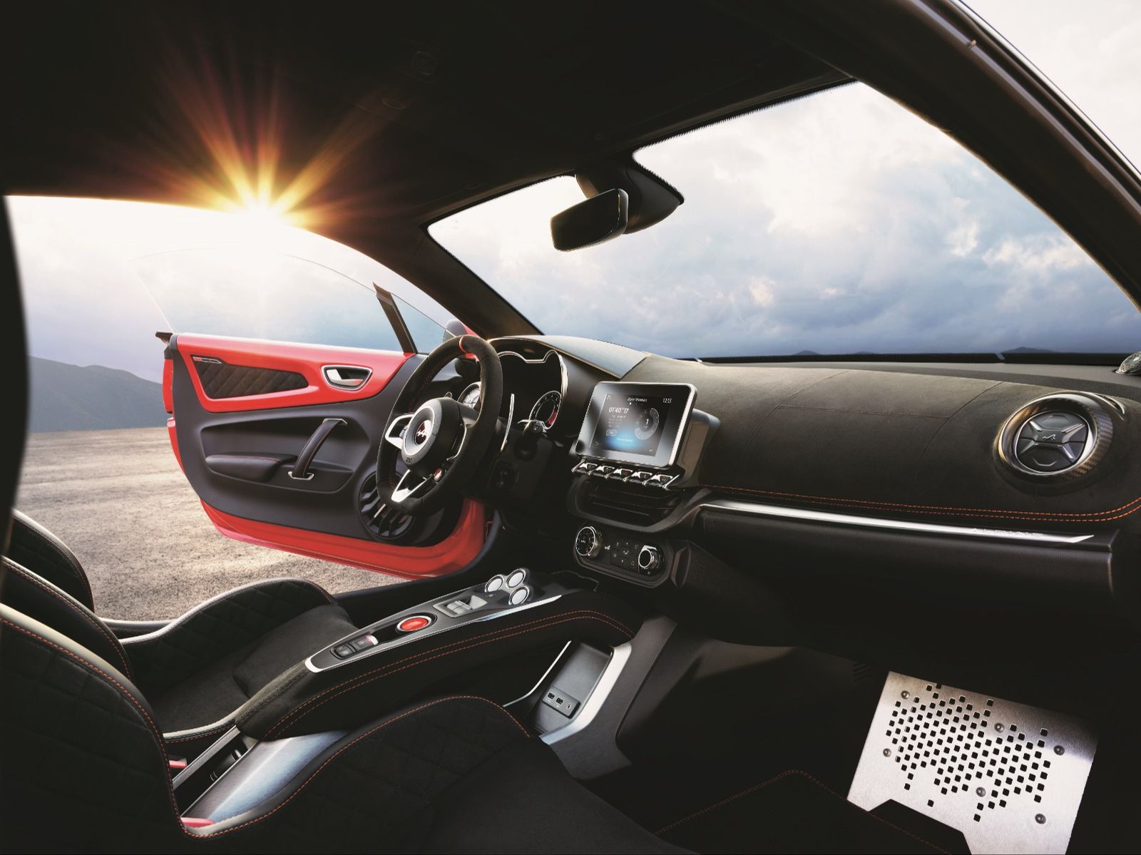 Renault Alpine Türkiye'de satışa çıktı! İşte efsanevi modelin fiyatı  - 2. Resim