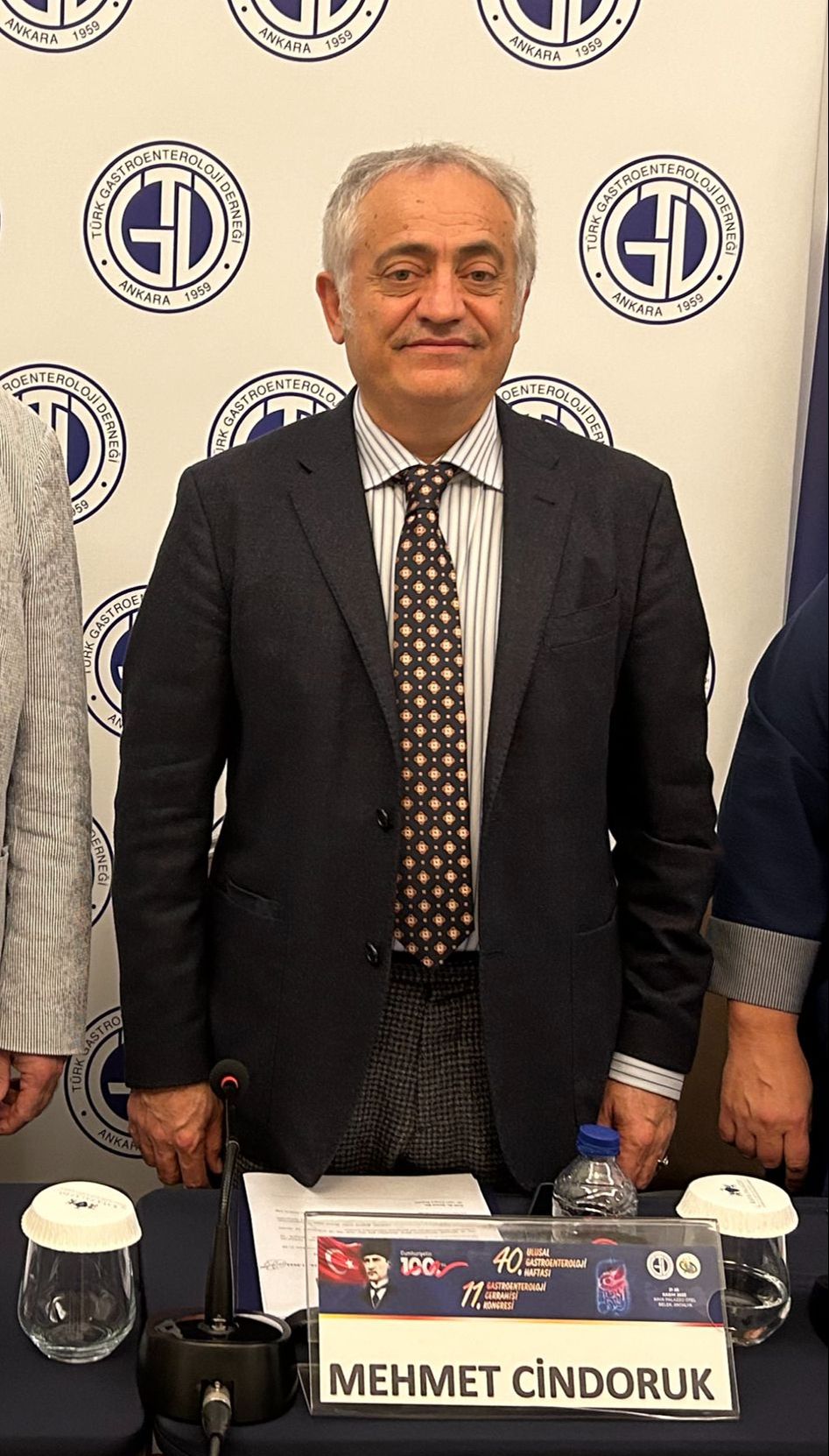 Üç hastadan ikisi geç evrede teşhis ediliyor! Kolon kanseri tarama yaşı 5 yıl erkene yıl erkene çekilmeli - 1. Resim