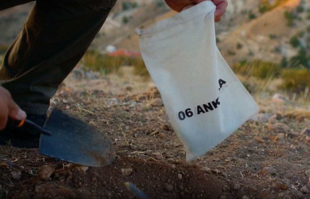 81 ilden alınan toprakla yapıldı, tam 3 ton ağırlığında! Cumhurbaşkanı Erdoğan'a hediye edildi - 3. Resim