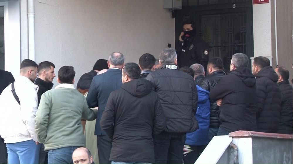 Kadınlar Günü'nde korkunç olay! Polis, kocasını gözaltına aldı Kadınlar Günü'nde korkunç olay! Polis, kocasını gözaltına aldı - 2. Resim