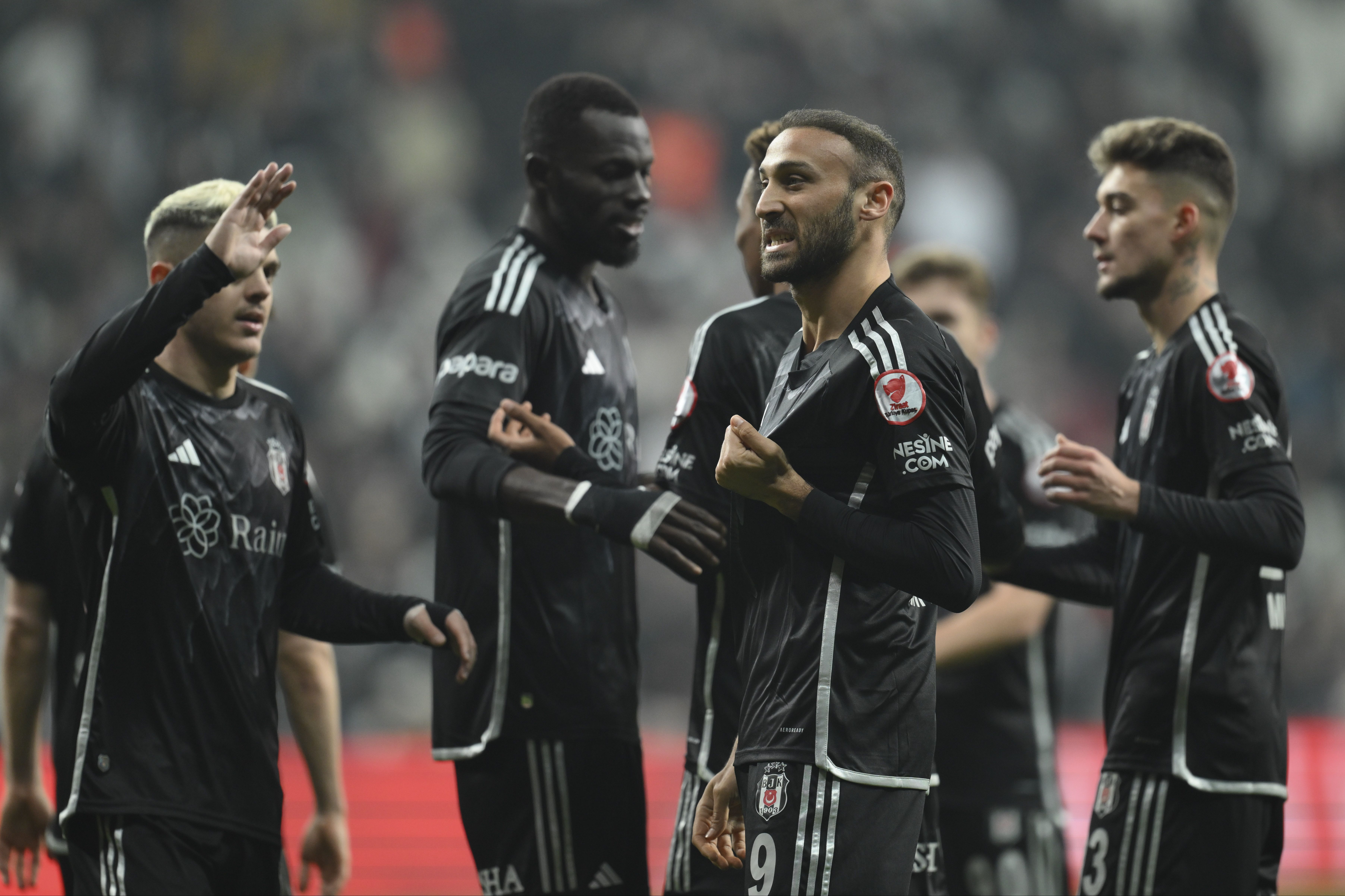 Beşiktaş'ın toplam borcu açıklandı! Açıklanan rakam taraftarları şaşırttı - 1. Resim