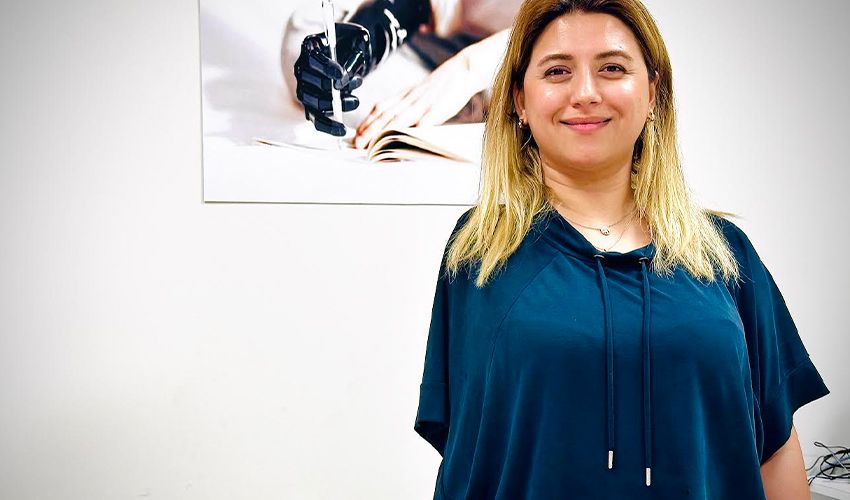 Bu bir hayata tutunma, muhteşem bir yaşama azmi &ouml;yk&uuml;s&uuml; - 2. Resim