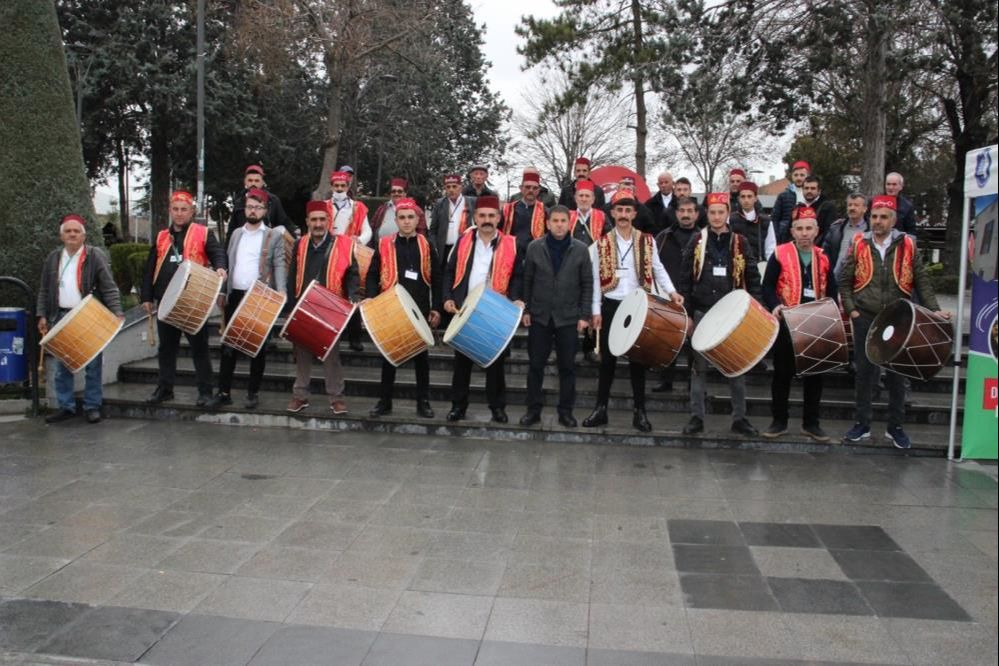 &Ccedil;orum'da Ramazan davulcularına bahşiş yasağı getirildi! Vatandaş 1 TL bile &ouml;demeyecek... - 1. Resim